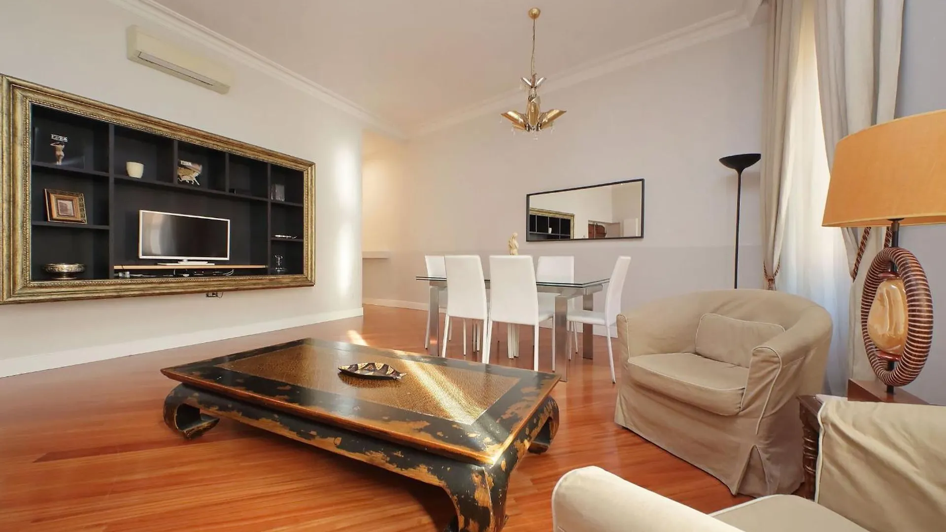 Capocci By Halldis Rome